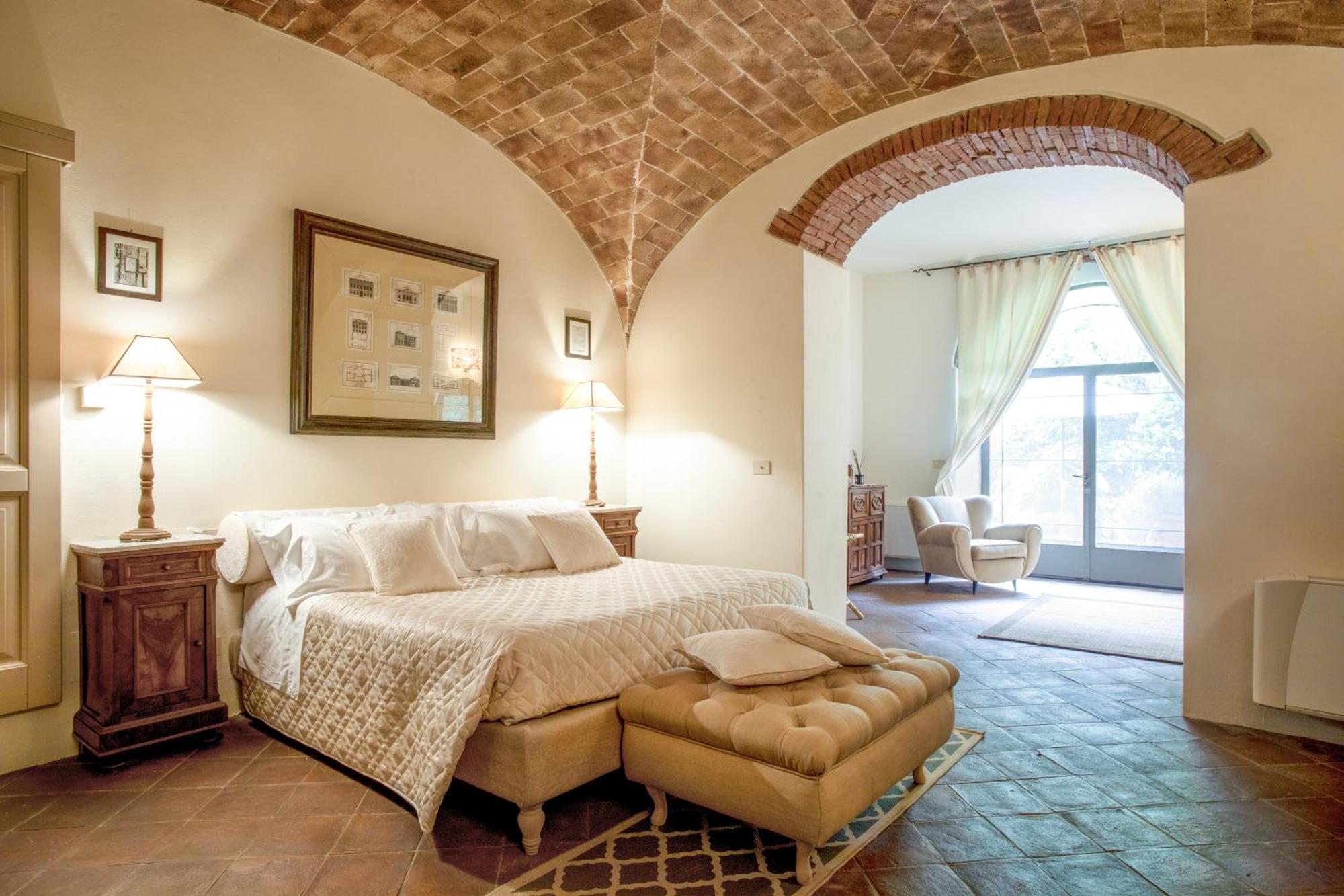 La Locanda Di Villa Toscana Биббона Экстерьер фото
