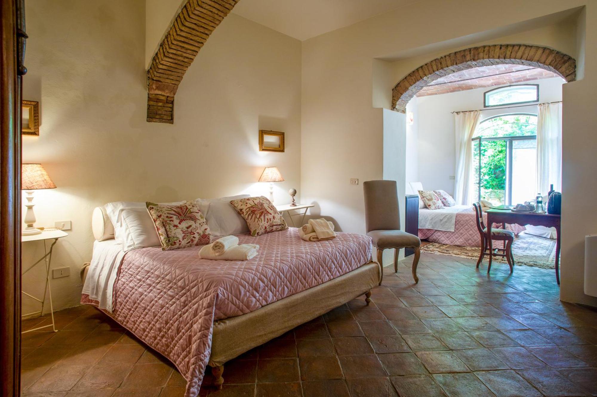 La Locanda Di Villa Toscana Биббона Экстерьер фото