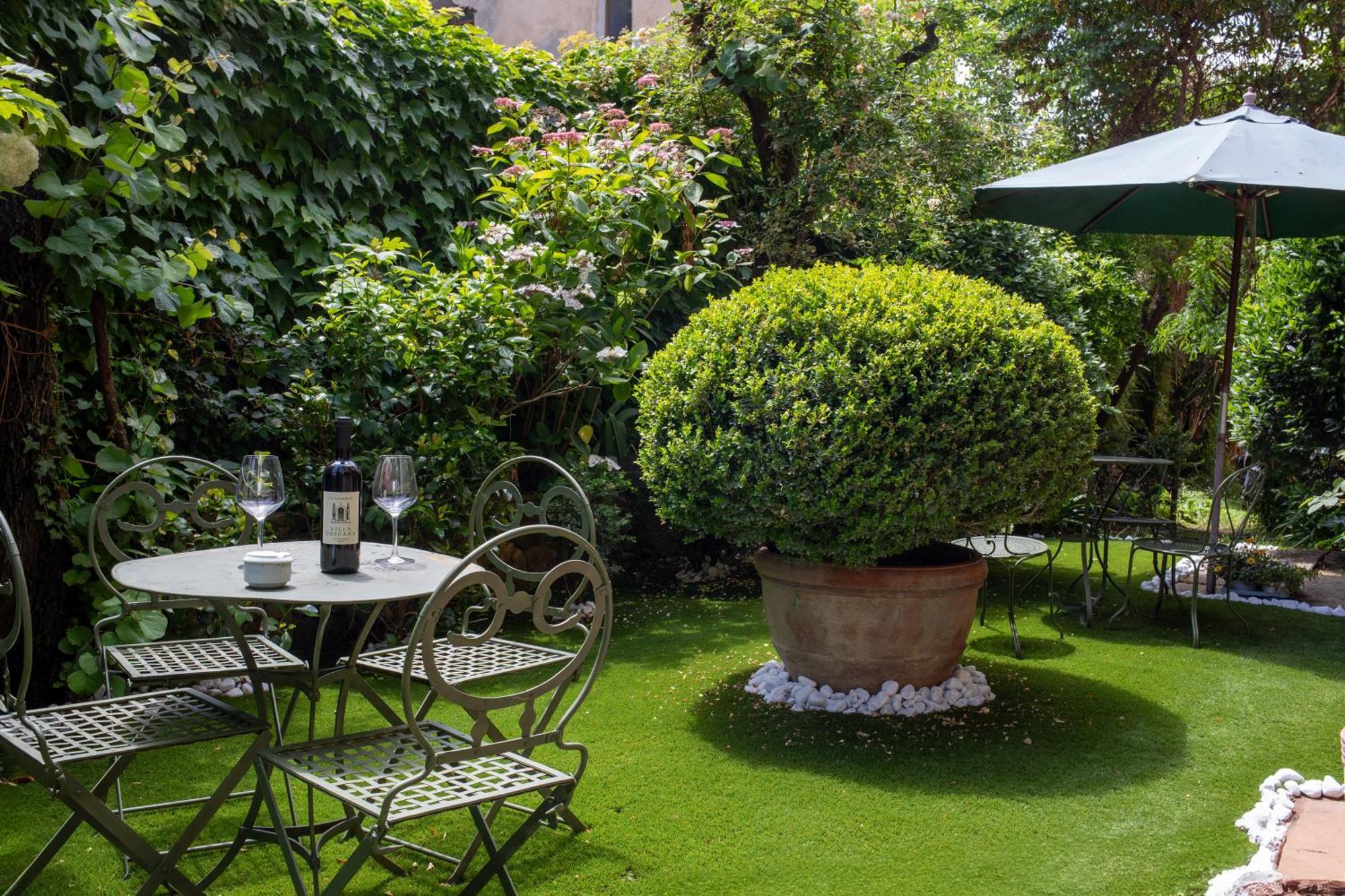 La Locanda Di Villa Toscana Биббона Экстерьер фото